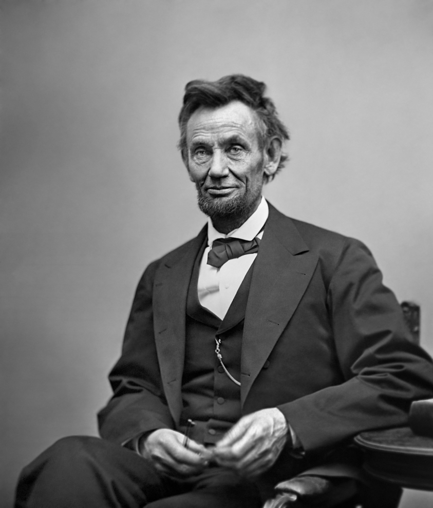 Lincoln nói rằng: “...một chính phủ của dân, do dân, vì dân sẽ không bao giờ lụi tàn khỏi trái đất này”